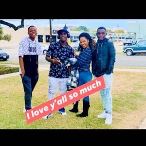 Meet your Posher, Emmanuel